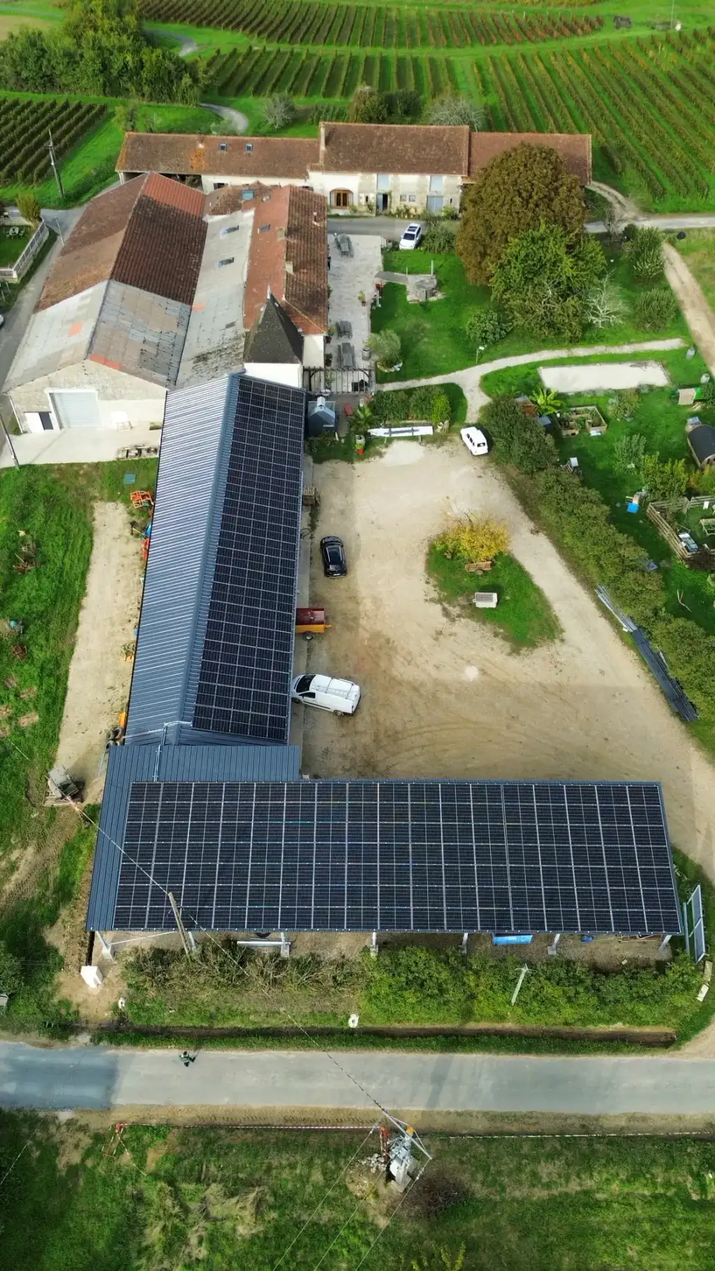 Installation de panneaux photovoltaïques de 33 kWc à Saint-Médard-de-Guizières : notre expertise à votre service