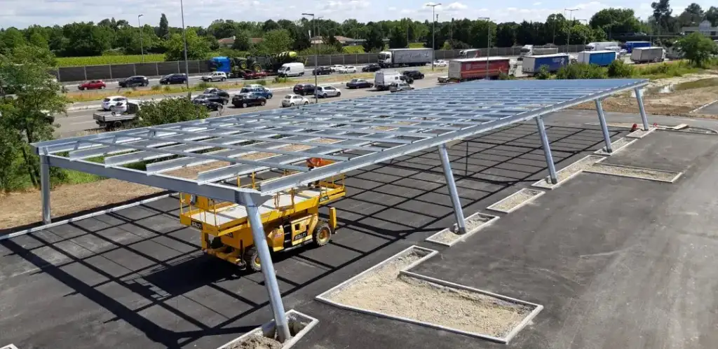 BARDAGE - Ombrière photovoltaïque - Le chantier