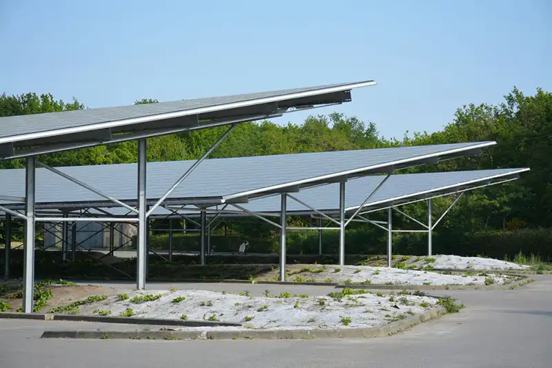 Ombrières <span>photovoltaïques</span>